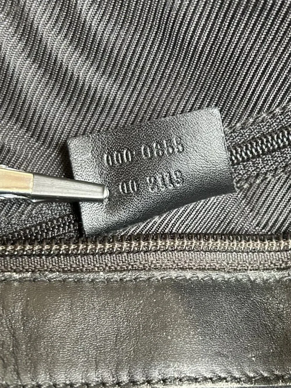 GUCCI GG Supreme Monogram Calfskin Tote, Black